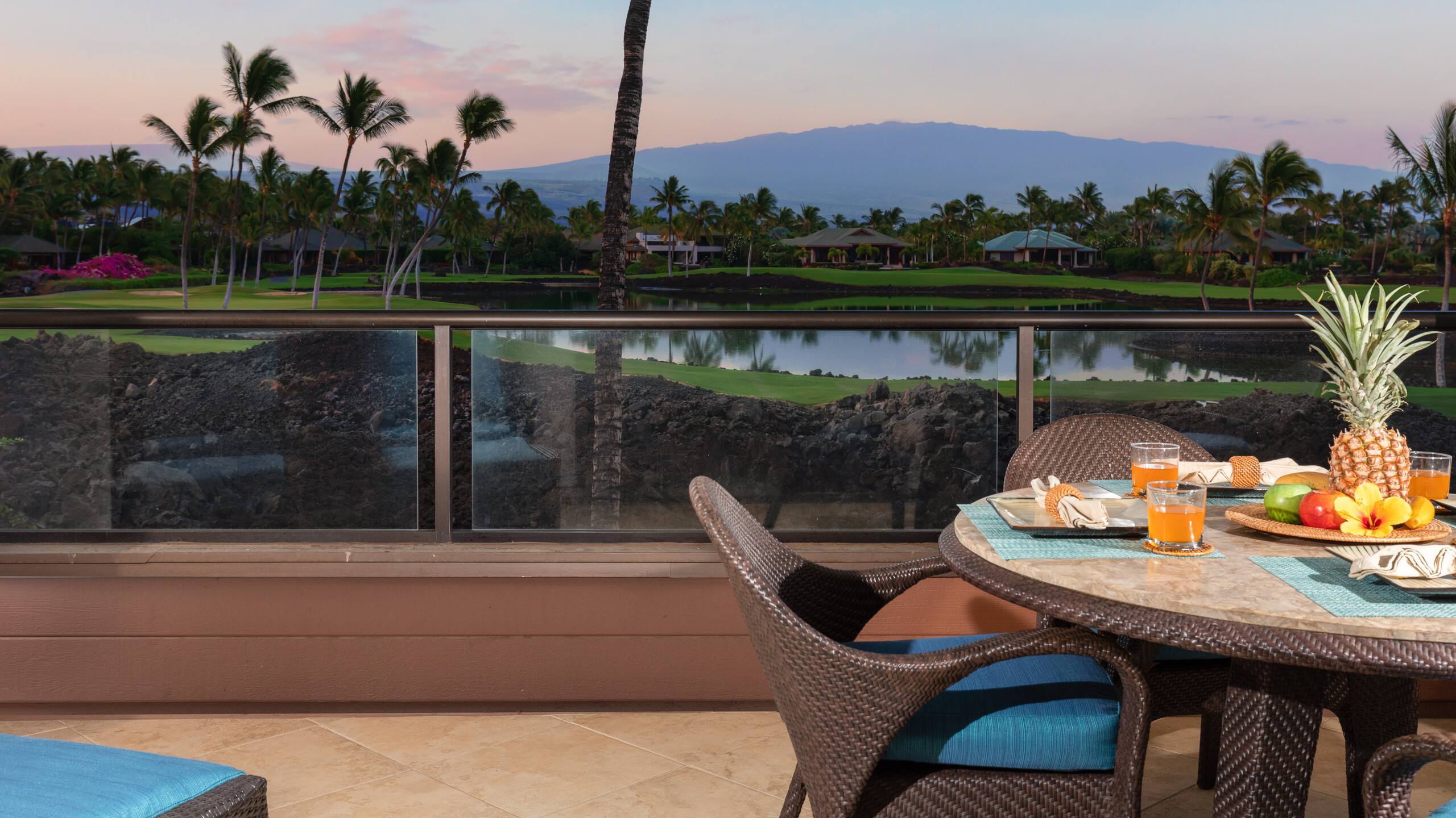 Condo in Waimea · ★4.88 · 2 bedrooms · 4 beds · 2.5 baths - Image 26
