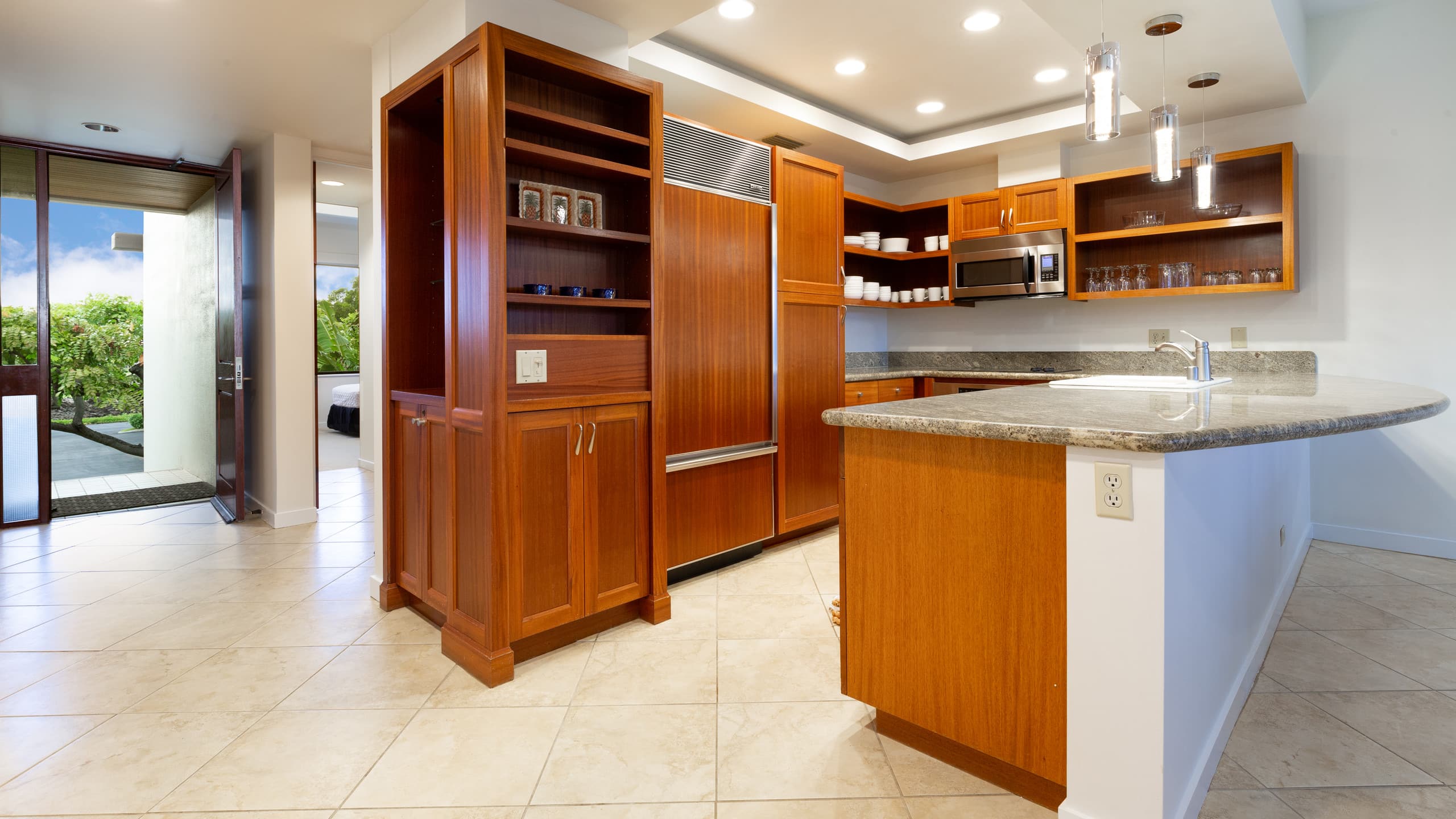 Condo in Waimea · ★4.88 · 2 bedrooms · 4 beds · 2.5 baths - Image 6