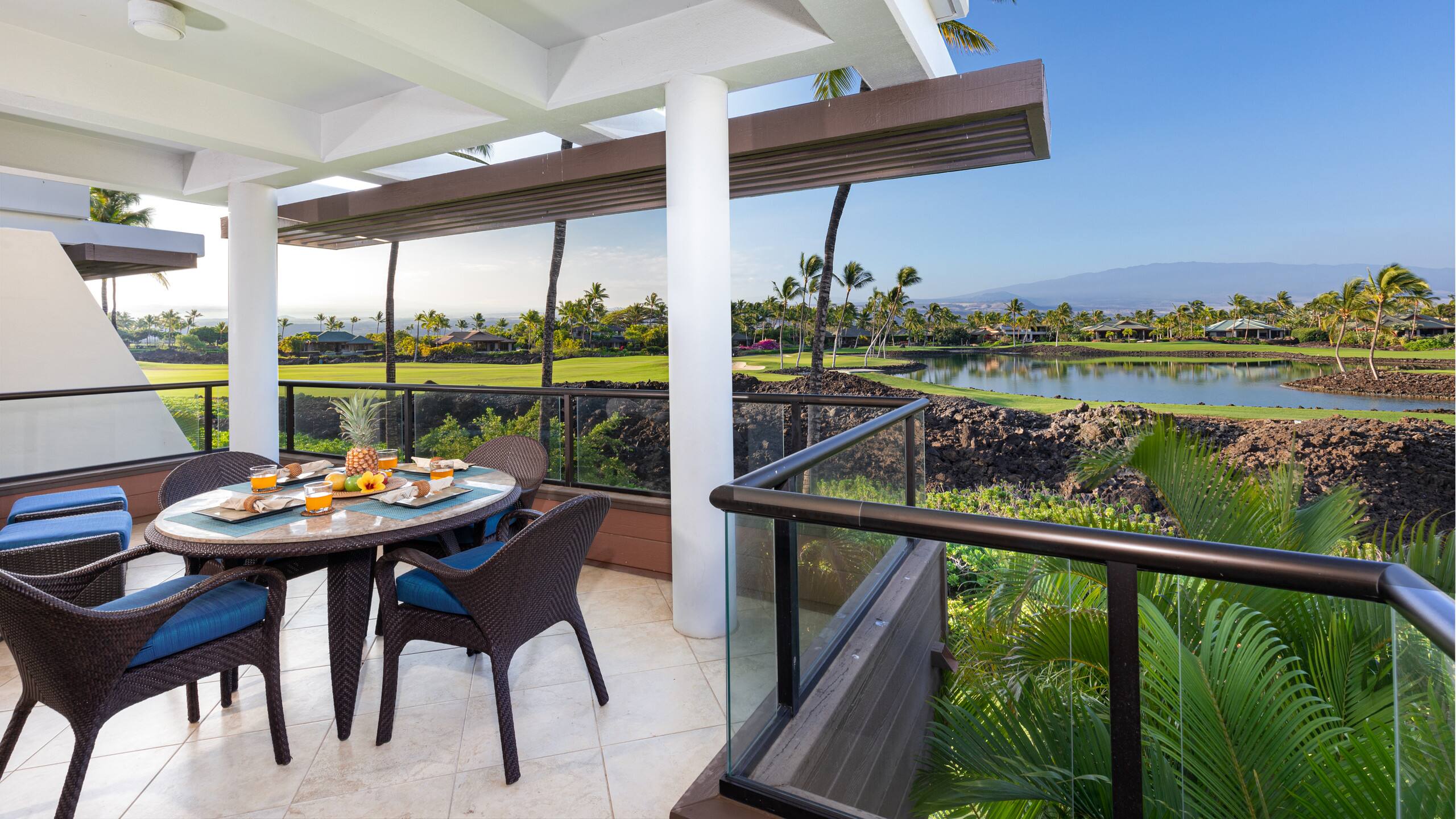 Condo in Waimea · ★4.88 · 2 bedrooms · 4 beds · 2.5 baths - Image 25