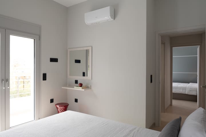 първа спалня