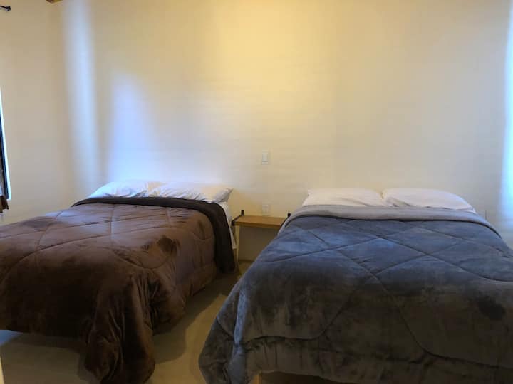 საძინებელი 1