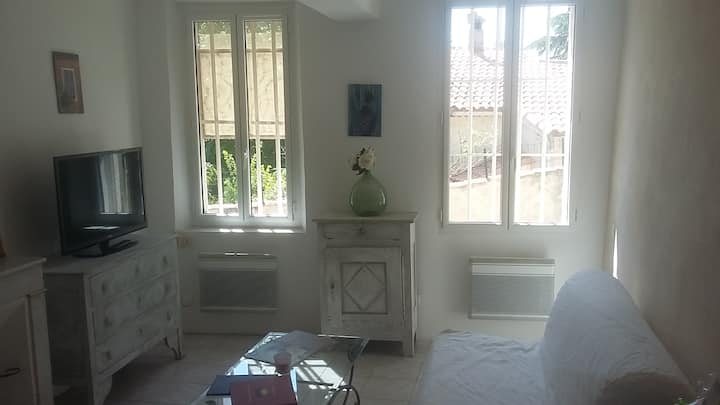 მისაღები სივრცე