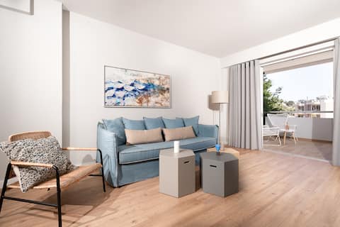 Blue Avra Apartment by A&D Properties