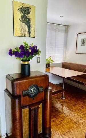 CONDESA Big190mts 3BD 2.5 BA Balcony great view gallery image 3