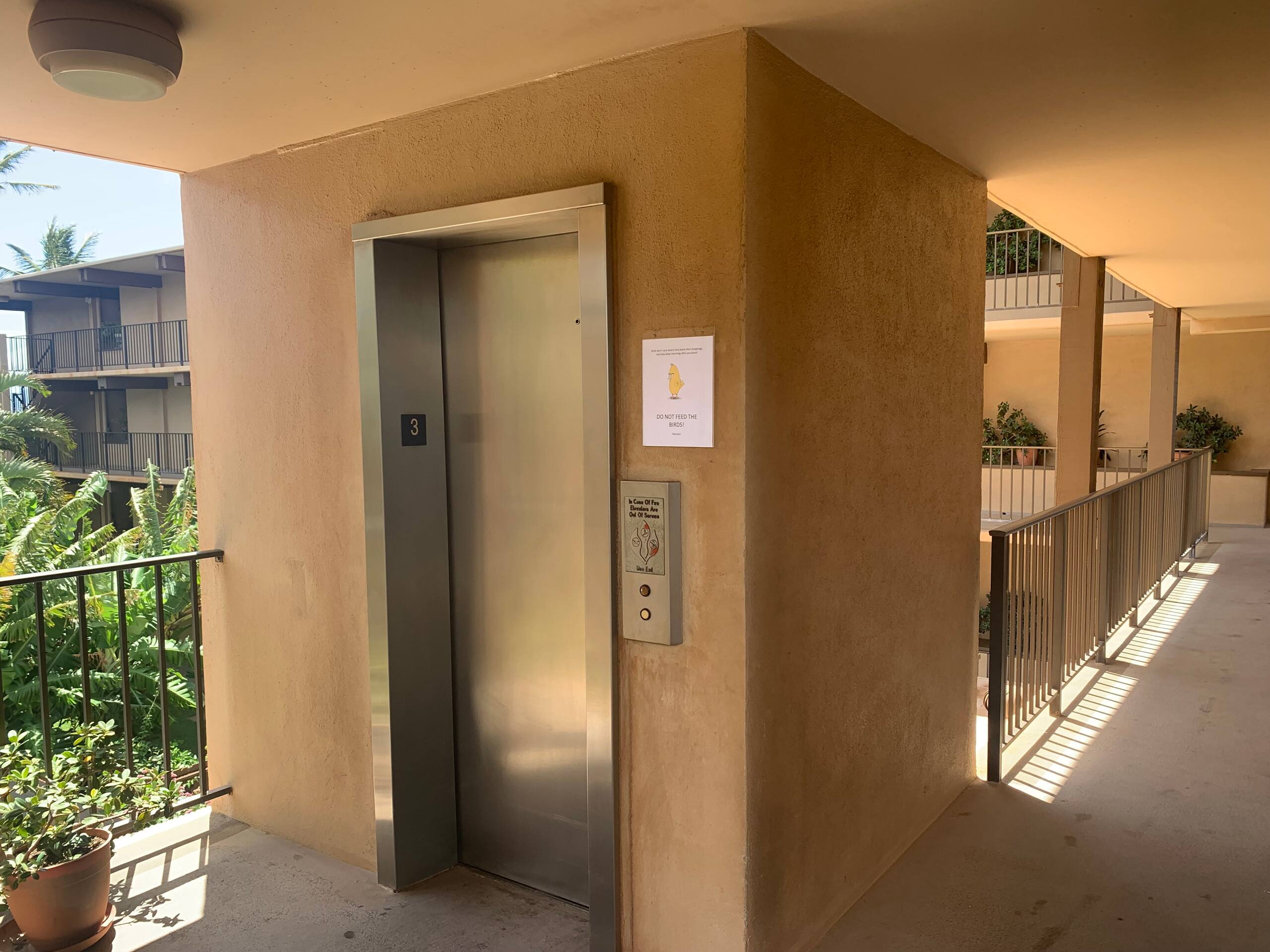 Condo in Lahaina · ★4.91 · 2 bedrooms · 1 bed · 1.5 baths - Image 27