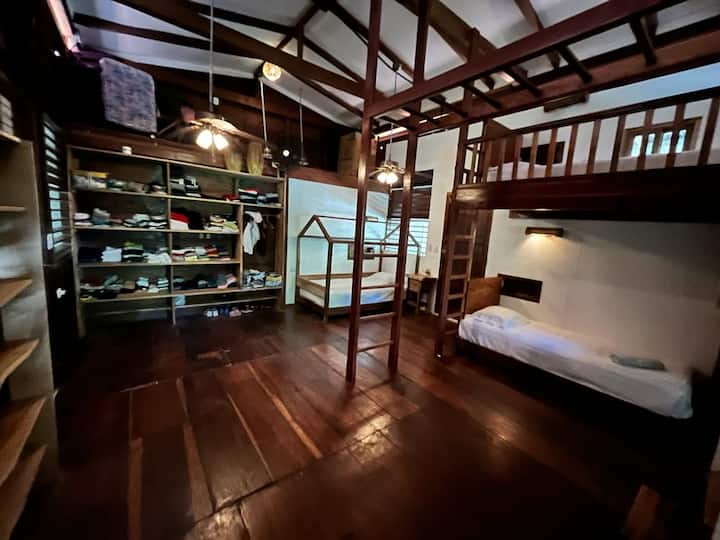 غرفة النوم 2