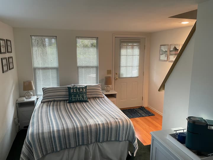 Ცისარტყელა კალმახი - სრული საძინებელი და ტუალეტი