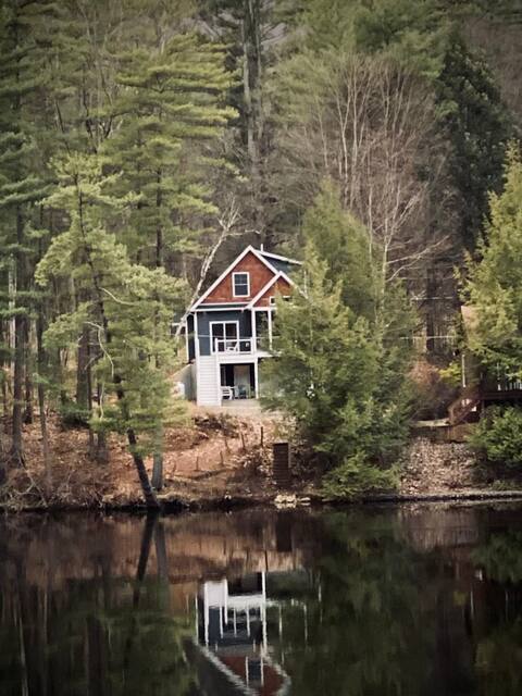 Brand New Modern  Riverfront Retreat !