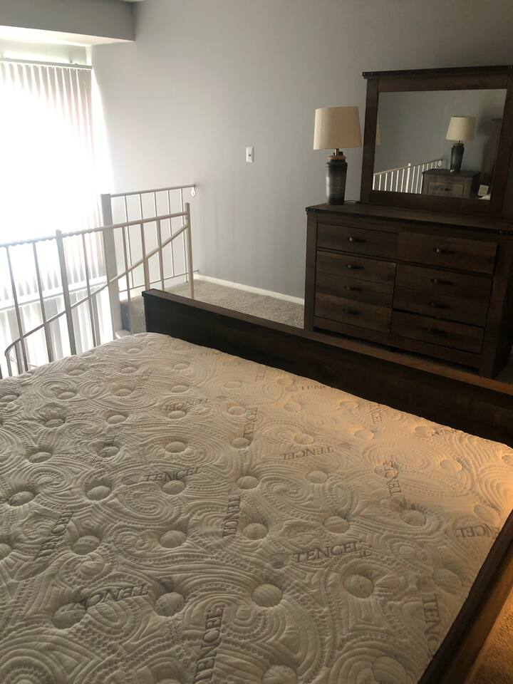 Brand new king size mattress, very soft and clean 