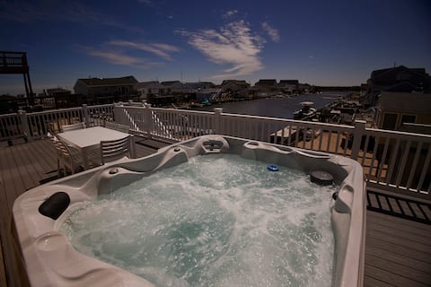 NJ Shore Escape with pool, hot tub and amenities