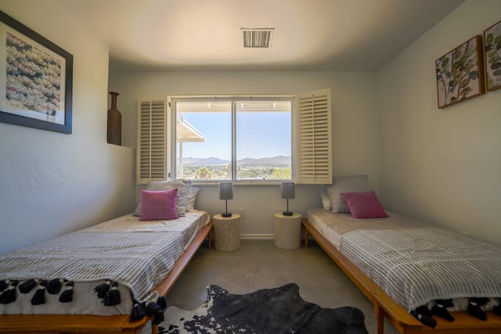 საძინებელი 3