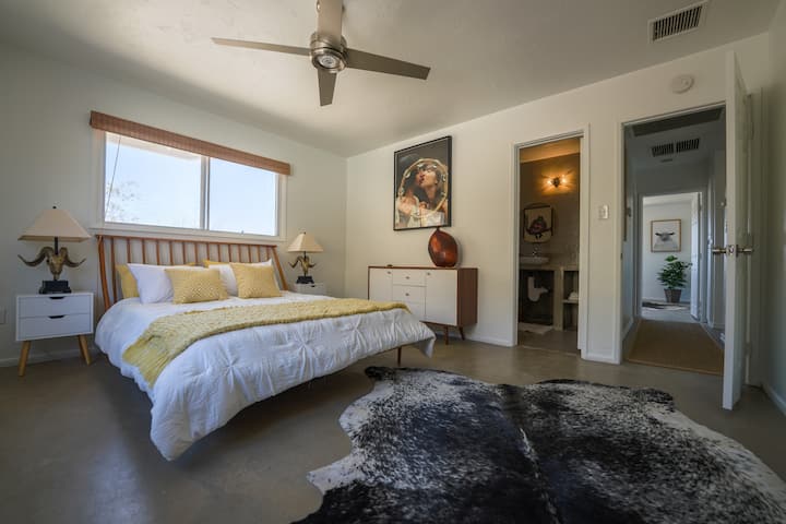 საძინებელი 1