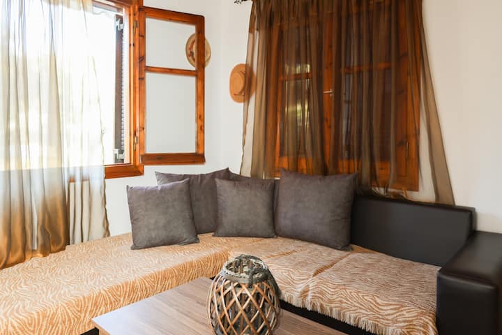 F & B Summer Collection- Skiathos -Maistrali For 5 - Skiathos