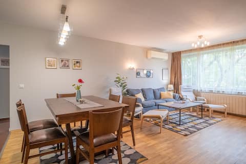 Serdica top center - 3 berdoom cosy apartment