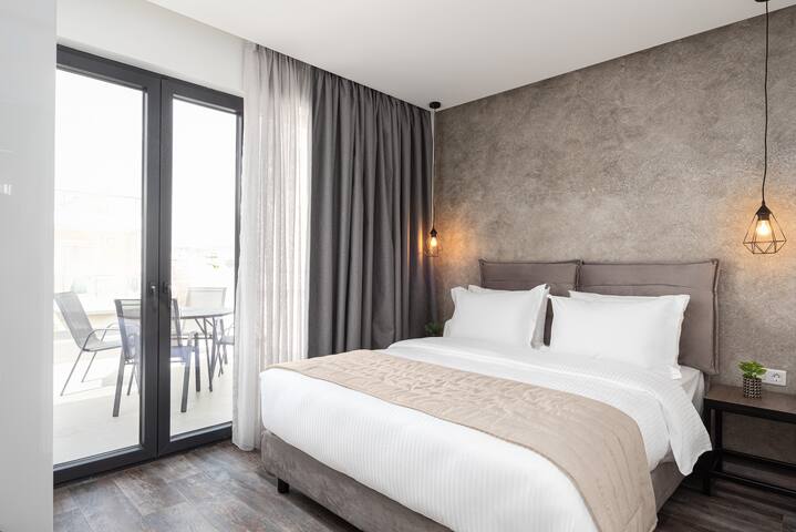 Two Bedroom Suite by Athenian Spirit