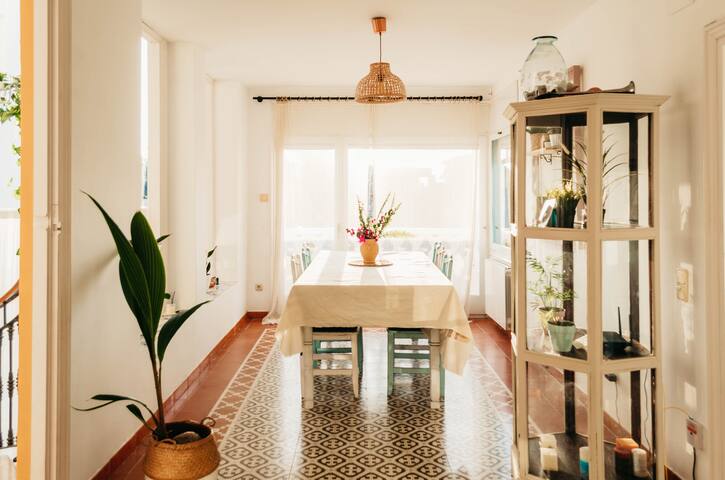 Villa El Riu del Cel con vistas al mar gallery image 5