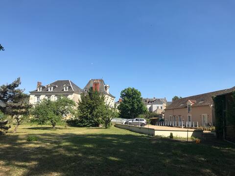 The Manor and its farmhouse in La Flèche (30 people)