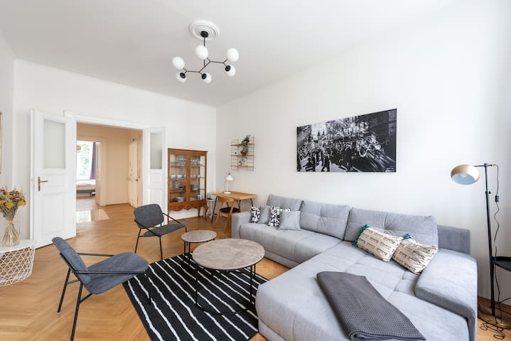 Seven Keys managed Airbnb listing 2