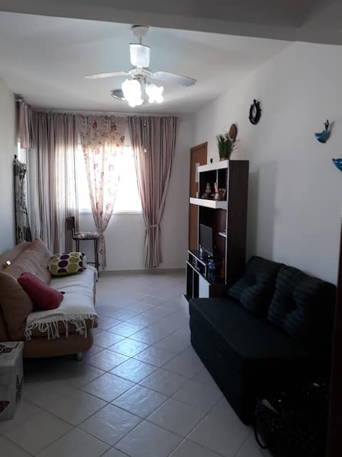 Imóvel de sucesso: Cozy, safe and well-located apartment. em Guaratuba