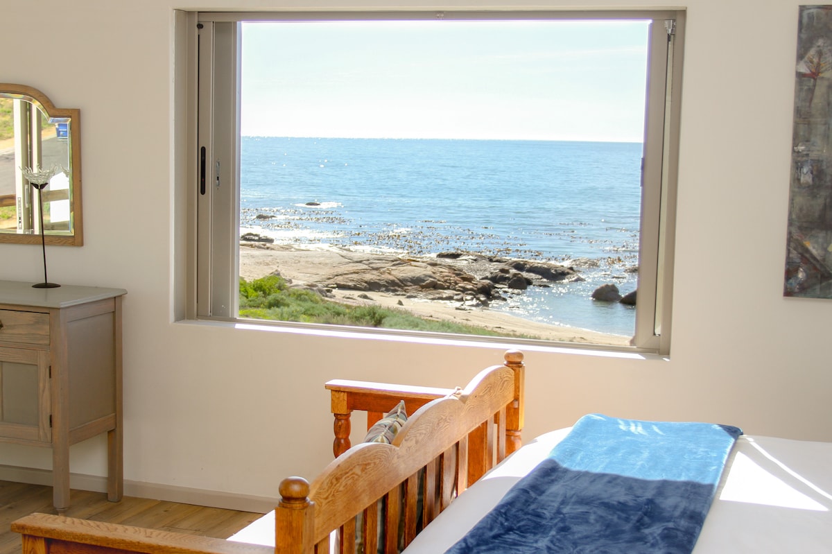 从主床上欣赏美景 