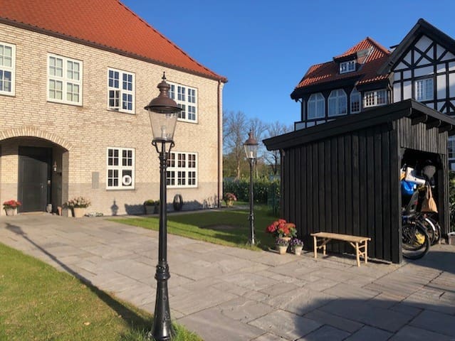 Wonderful house in fashionable area