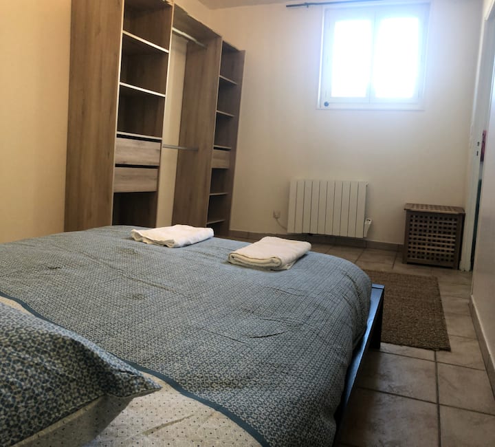 Dhomë gjumi 4
