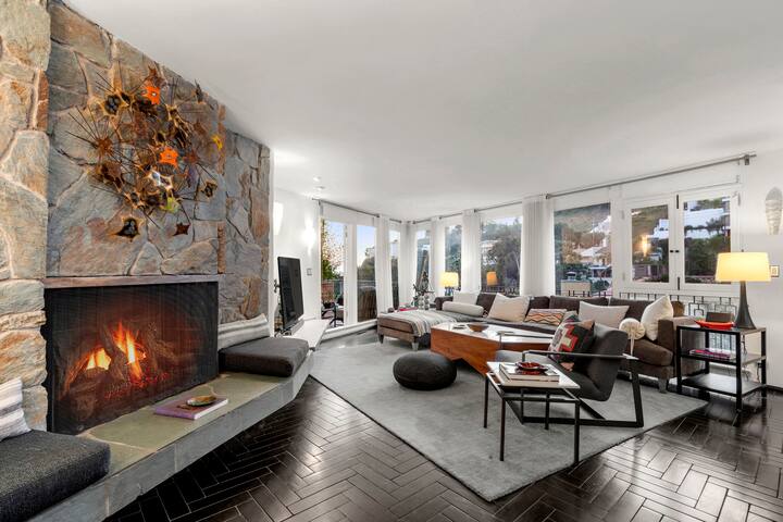 MID-CENTURY MASTERPIECE, HOLLYWOOD HILLS gallery image 5