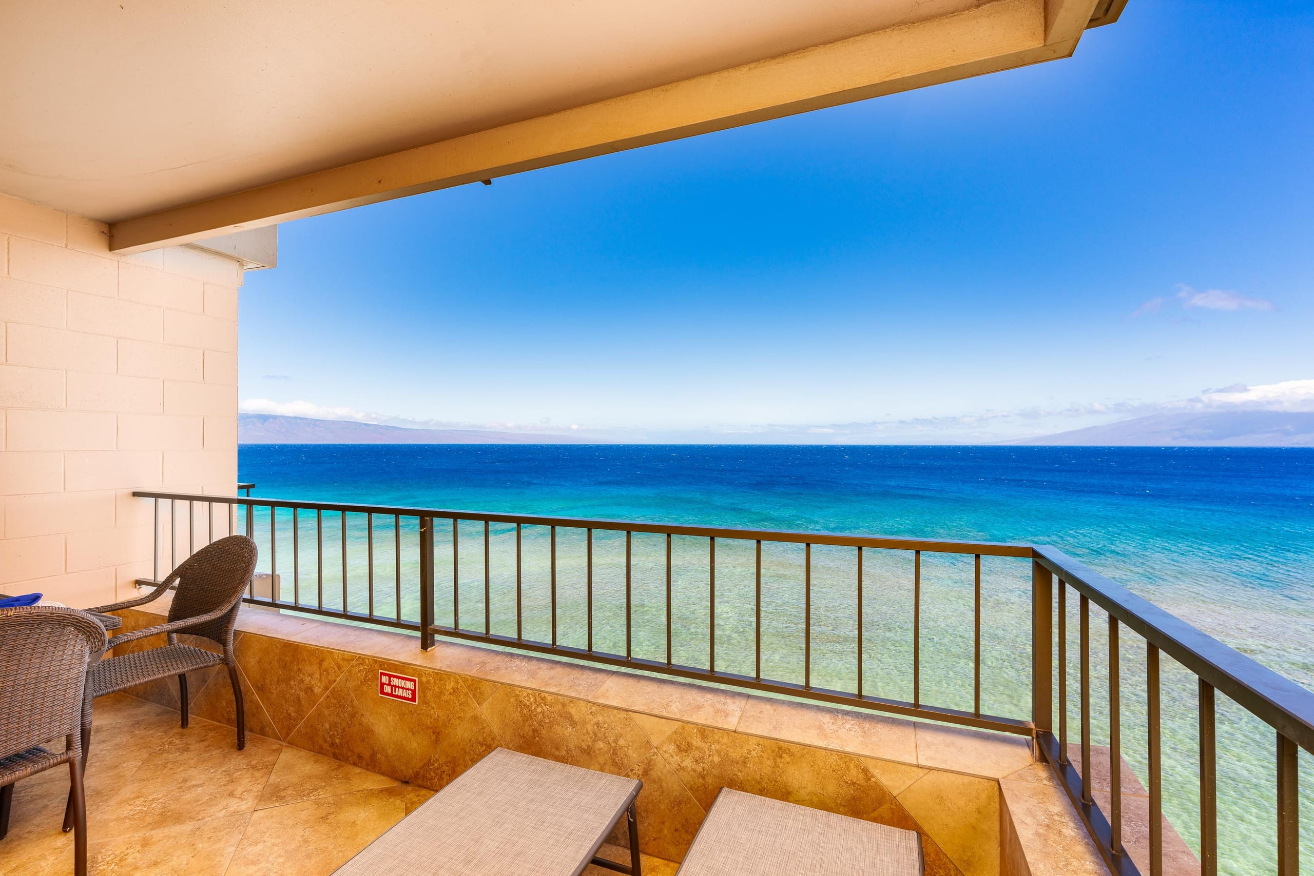Condo in Lahaina · ★5.0 · 1 bedroom · 2 beds · 1 bath - Image 19