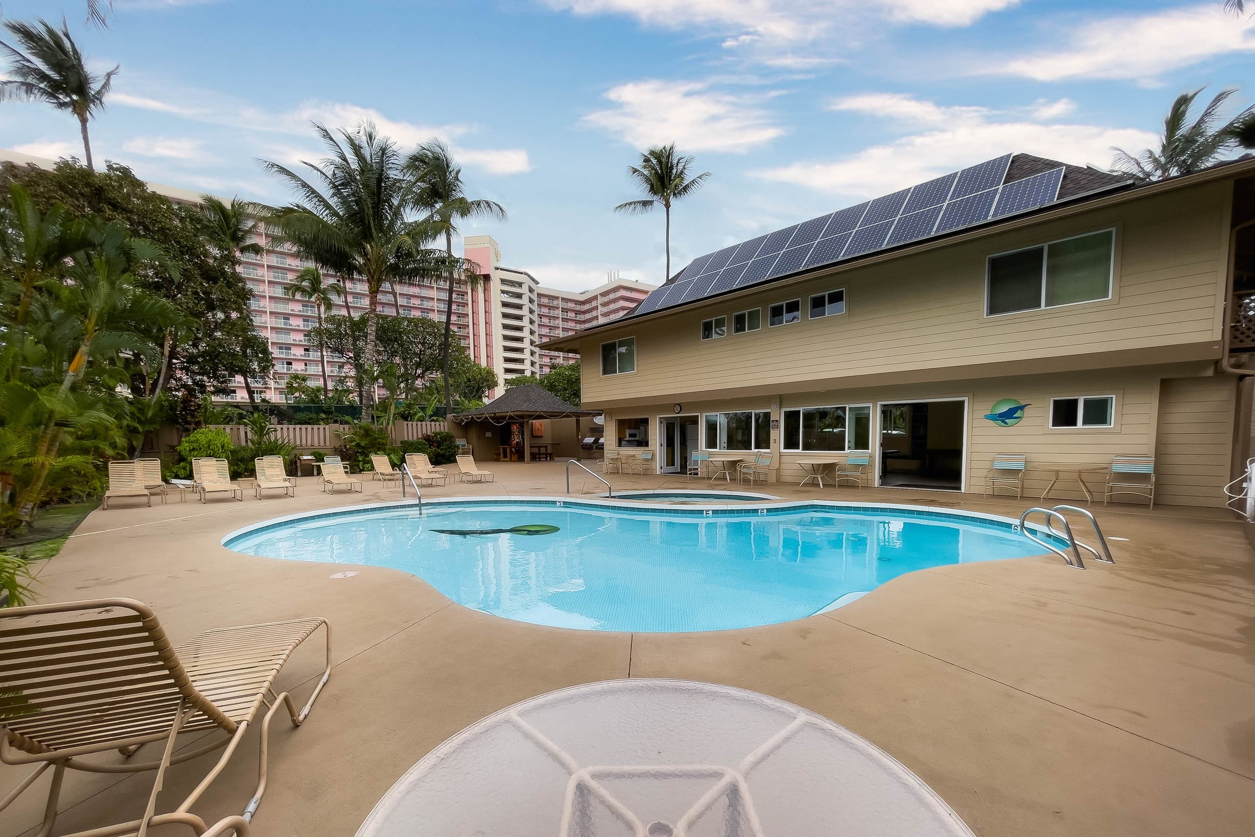 Condo in Lahaina · ★5.0 · 1 bedroom · 2 beds · 1 bath - Image 32