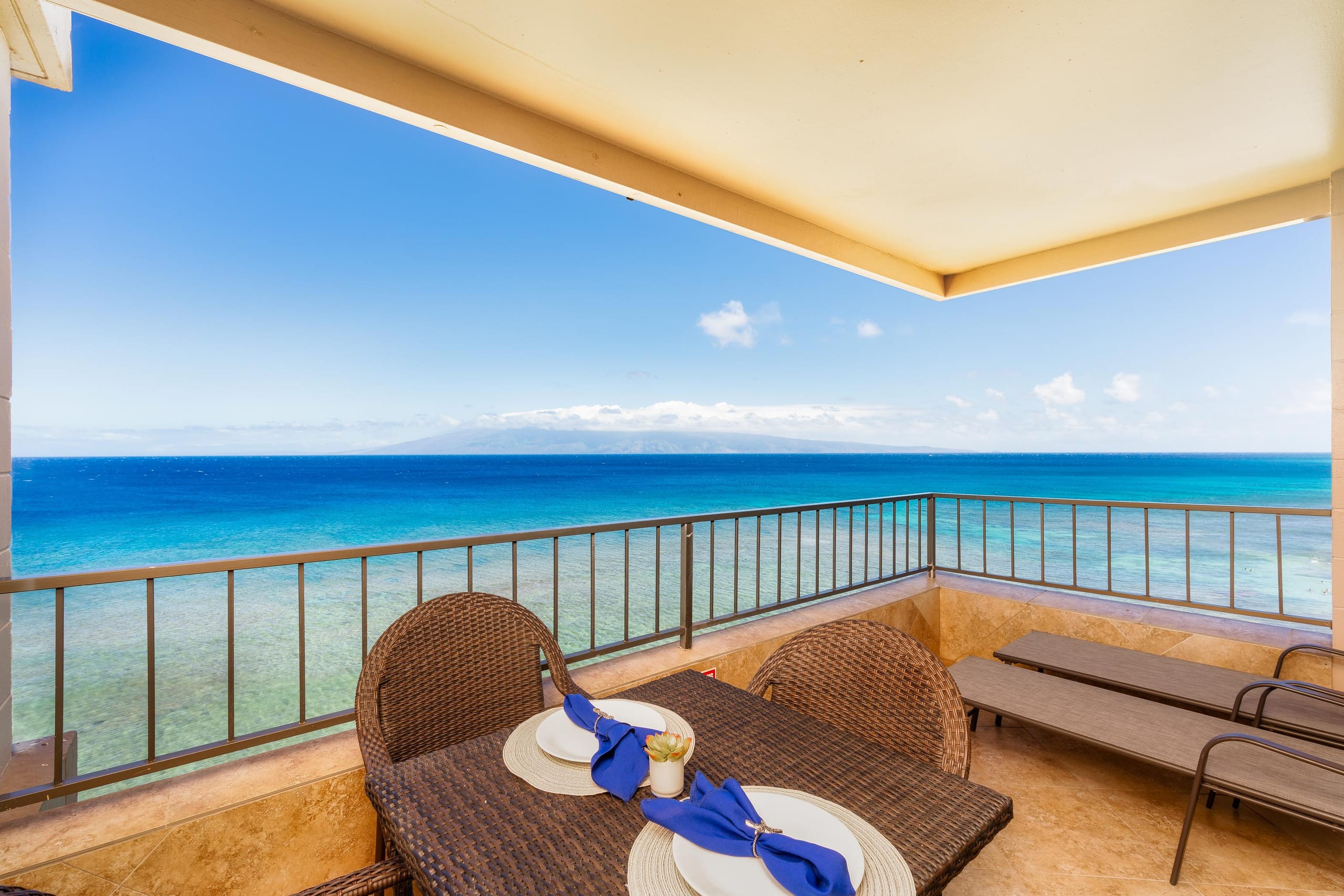 Condo in Lahaina · ★5.0 · 1 bedroom · 2 beds · 1 bath - Image 1