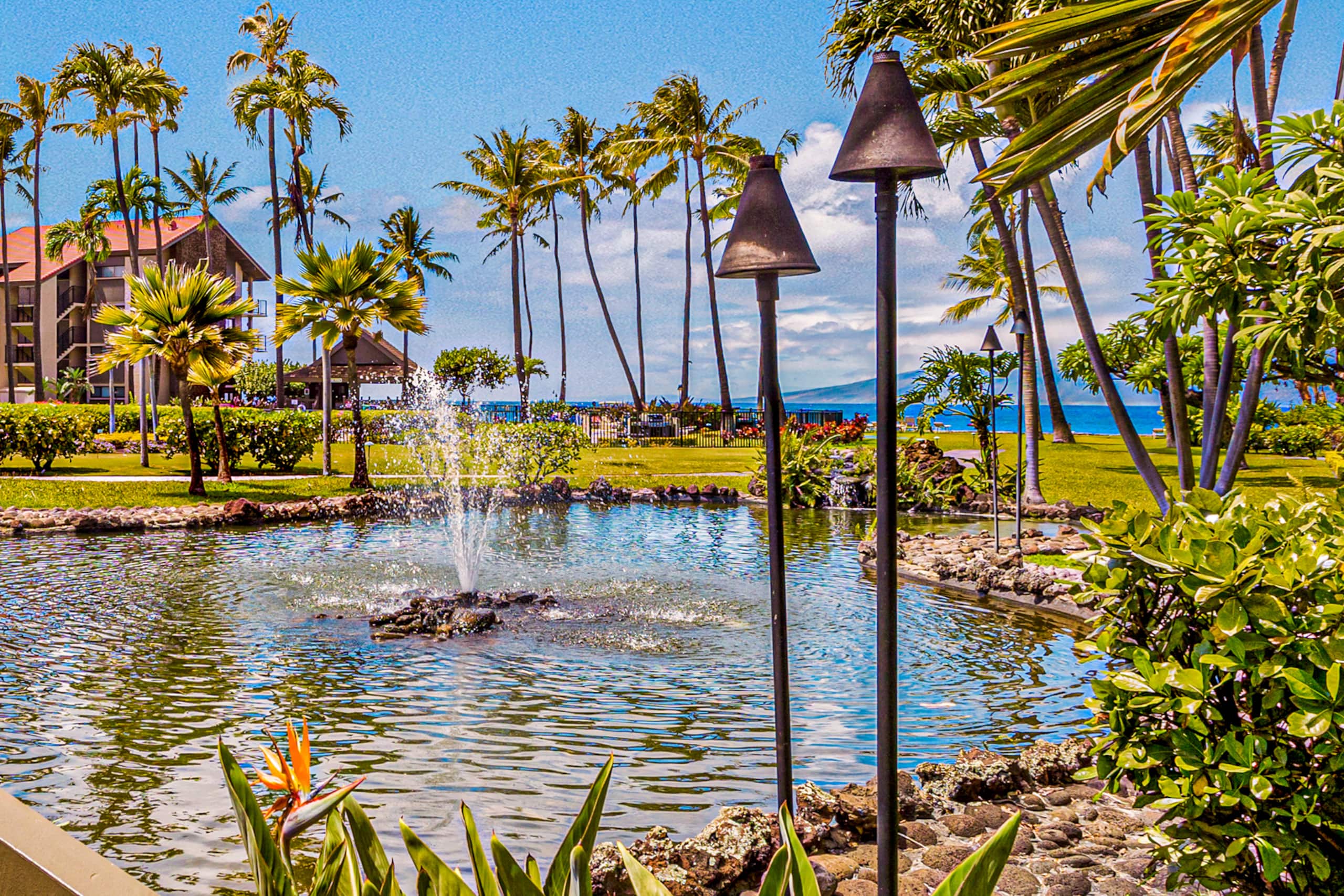 Condo in Lahaina · ★4.9 · 2 bedrooms · 3 beds · 2 baths - Image 34