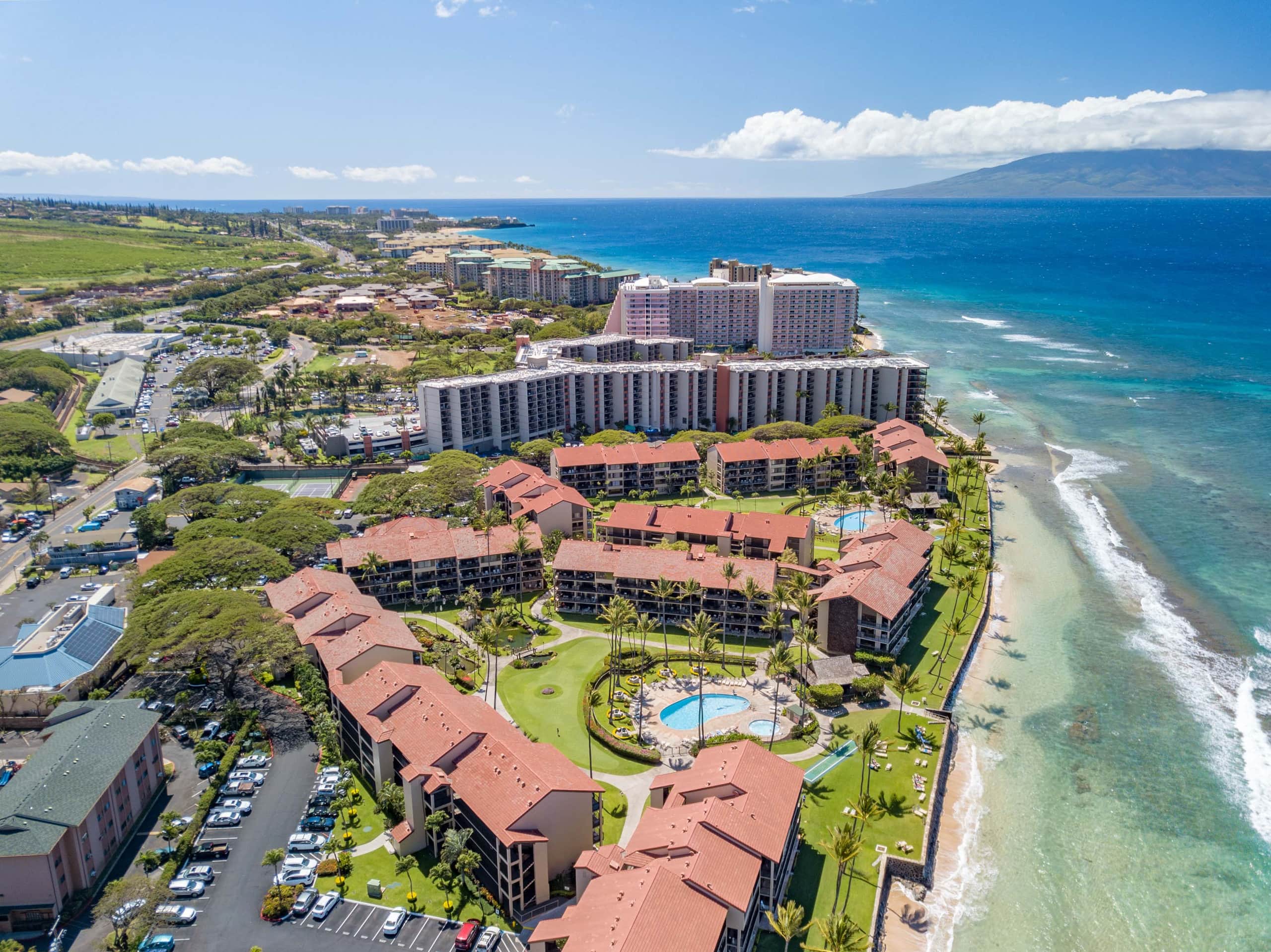 Condo in Lahaina · ★4.9 · 2 bedrooms · 3 beds · 2 baths - Image 25