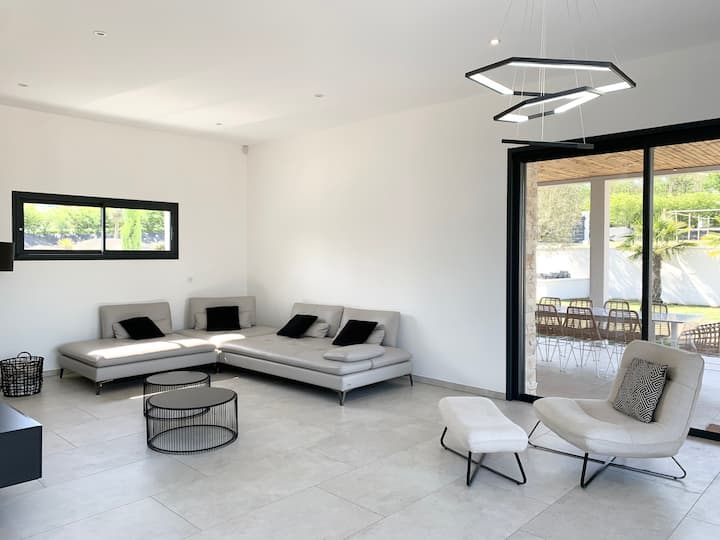 Luxueuse Villa D’architecte Avec Piscine - Belin-Béliet