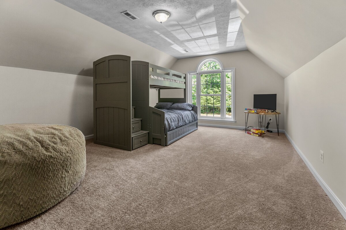 Bunk bed with trundle bed