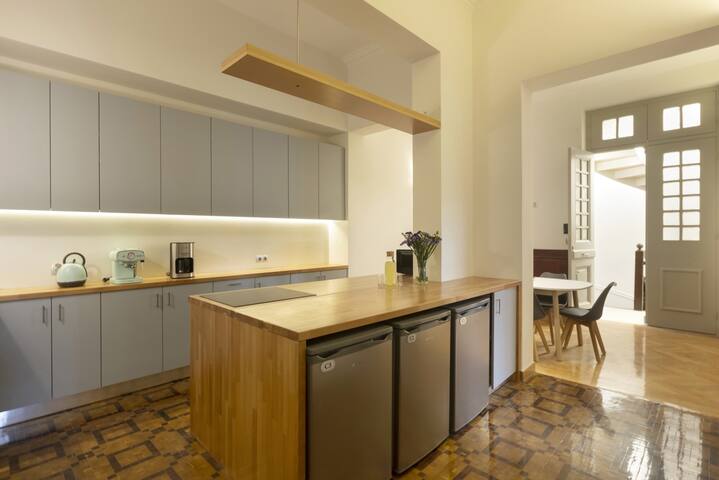 Derigny The Mansion #C gallery image 4