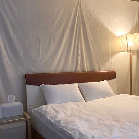 Entire home with 1 bedrooms in Jeonju - 주차가능 CozyRoom 7min Jeonju Univ, New town on foot
