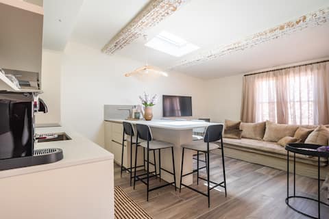 Airbnb performant: Premium Duplex at the heart of Saint-Tropez à Saint Tropez