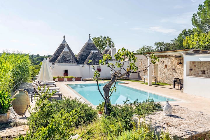 Unique & Tranquil Trullo ★ Pool, BBQ, Views + More