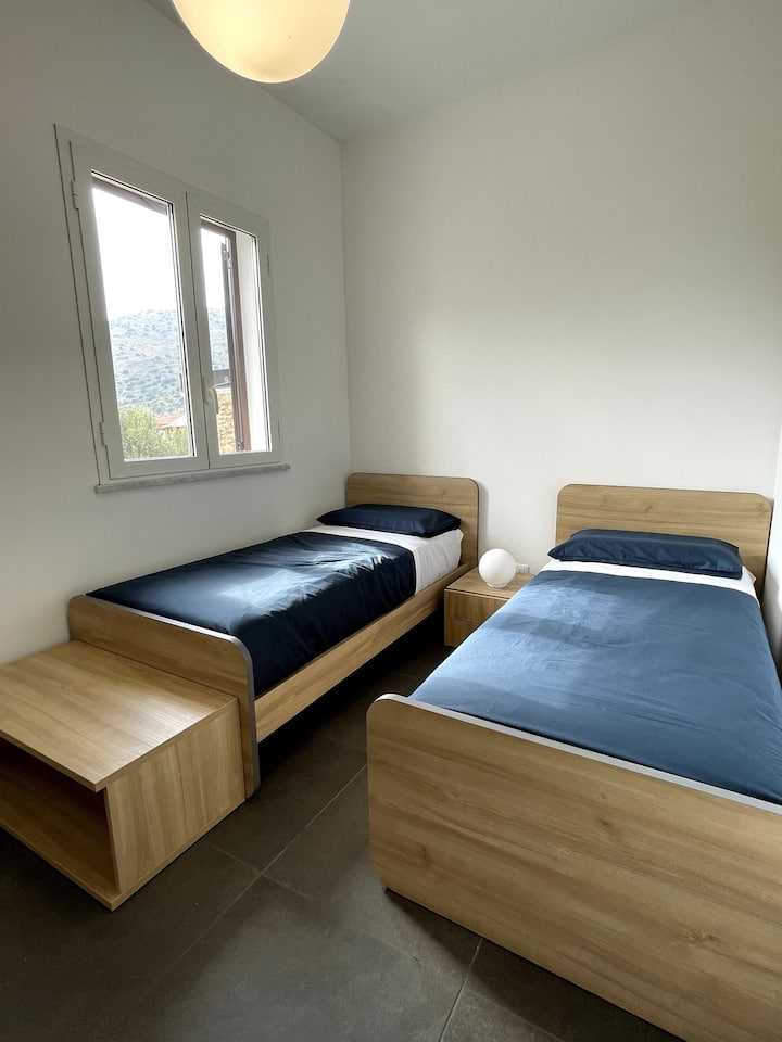 غرفة النوم 2