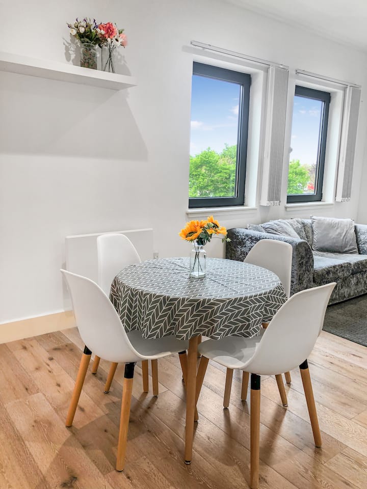 Longford Holiday Rentals & Homes England, United Kingdom Airbnb