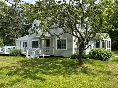 Idyllic summer home on beautiful island