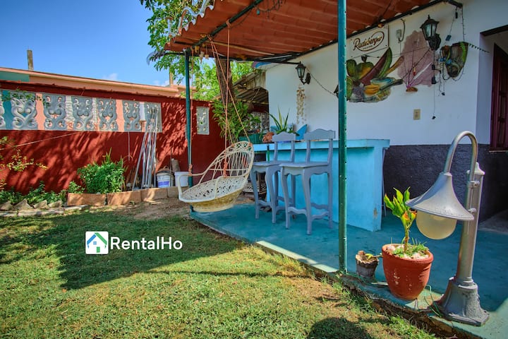 Chambre privée avec piscine près de la plage 2 - Casas particulares (Cuba)  à louer à Varadero, Cuba - Airbnb