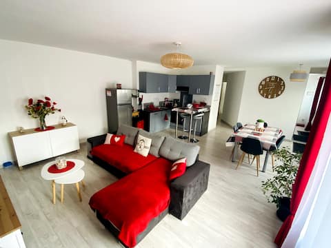 Top Airbnb: Modern and spacious apartment in Port Guillaume in Dives Sur Mer