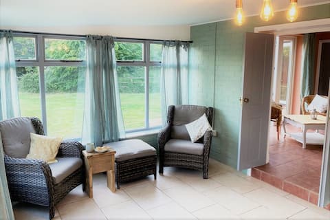Successful Airbnb property: Country House & Own 34ft Private Heated Pool in East Devon