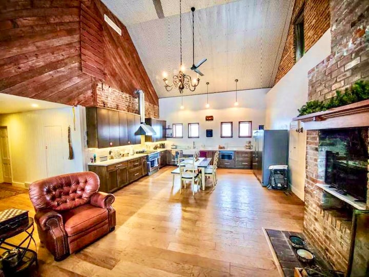 Villisca Vacation Rentals & Homes Iowa, United States Airbnb