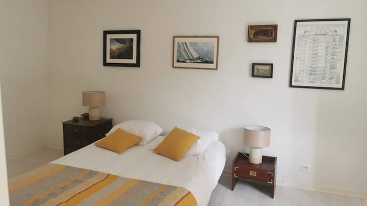 ห้องนอน 2 - เตียง 140 ซม.