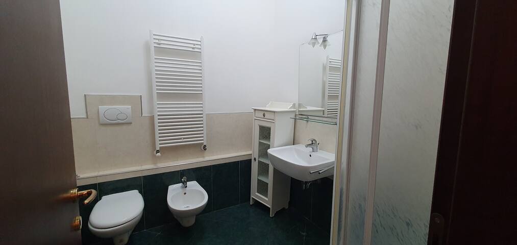 Smeraldo apartment gallery image 4