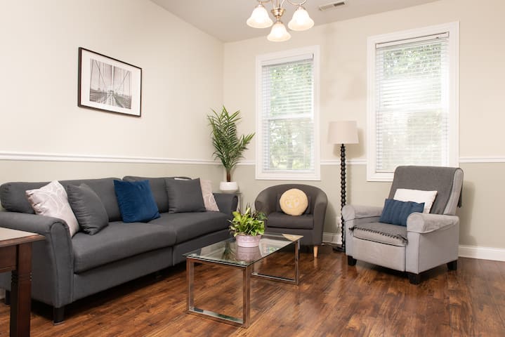 Comfort for the entire family off of the 606