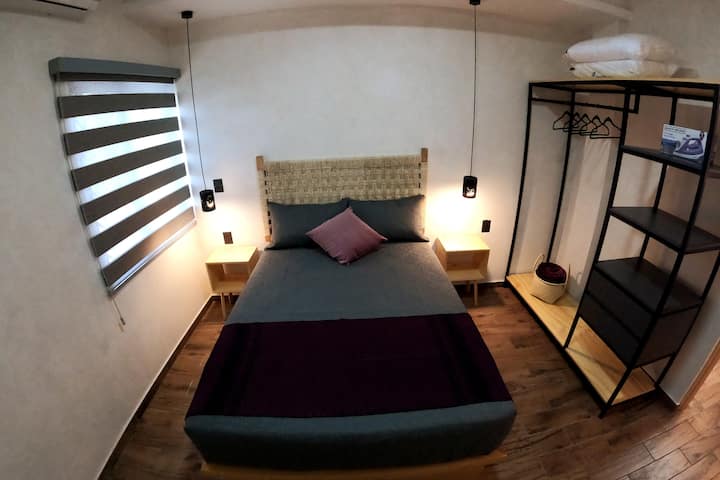 Schlafzimmer 2