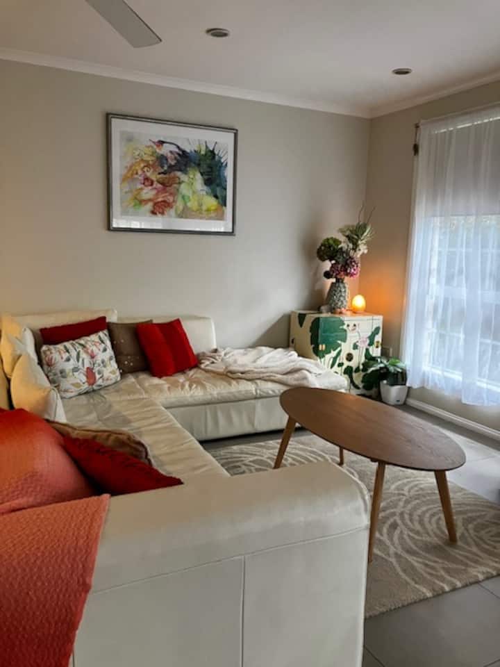 Peaceful Central Garden Villa Houses for Rent in Ballina, New South